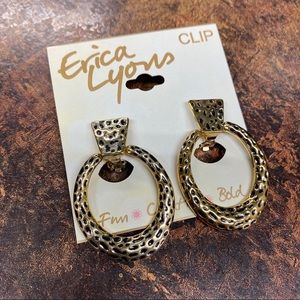 Clip Erica Lyons Gold Hammered Earrings G5